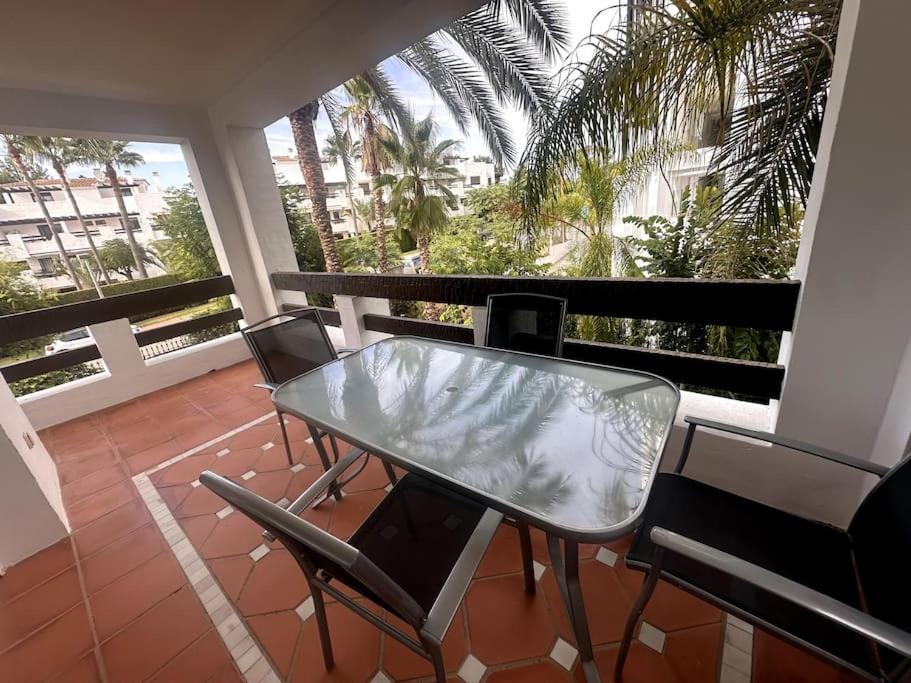 Costalita Beach Apartamento En Estepona Exterior foto